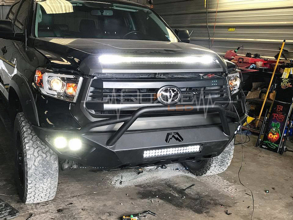 QUAKE LED Monolith - 43 Inch SUPER SLIM LED Light Bar 200 Watt