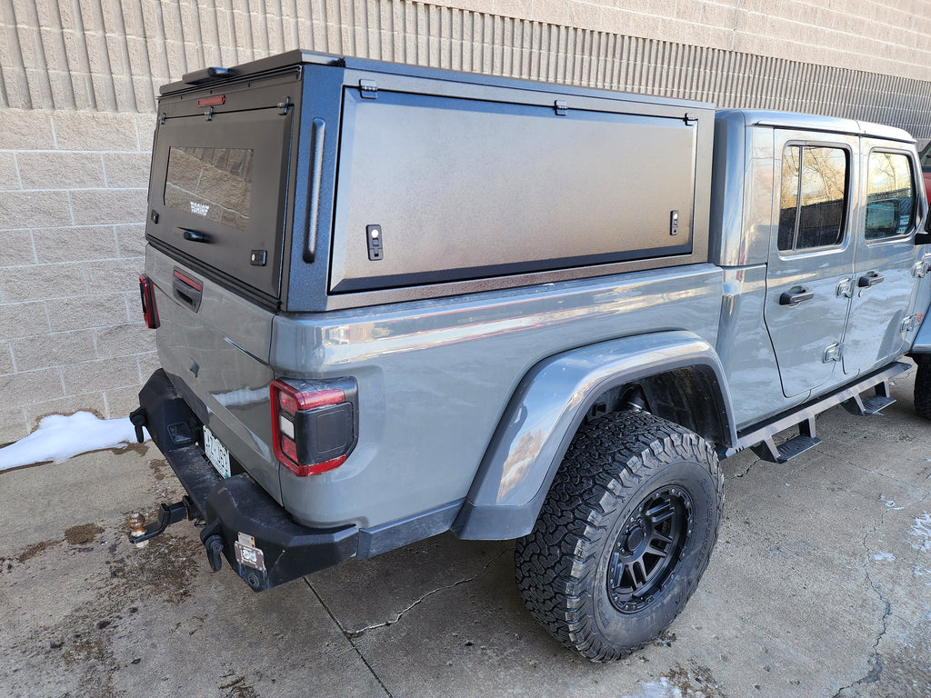 GAIA Truck Cap w/ Sliding Side Windows - Jeep Gladiator 2020+