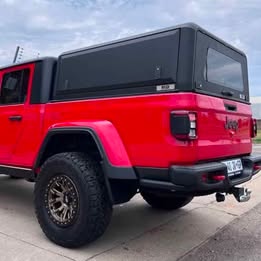 RLD Design Stainless Steel Truck Cap - Jeep Gladiator - USED